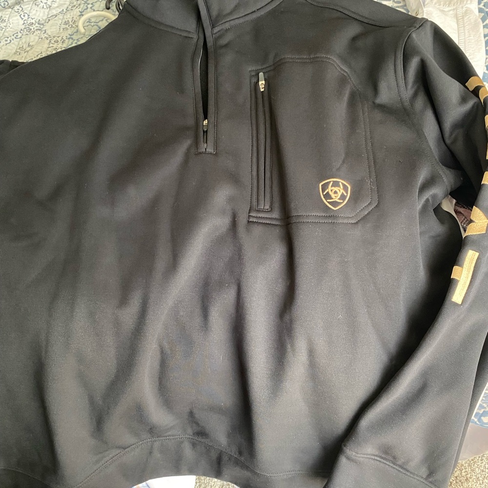 Ariat Black Cold Series Pullover